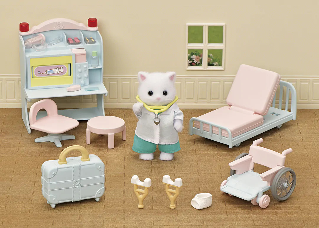 Sylvanian Families Village Doctor Starter Set