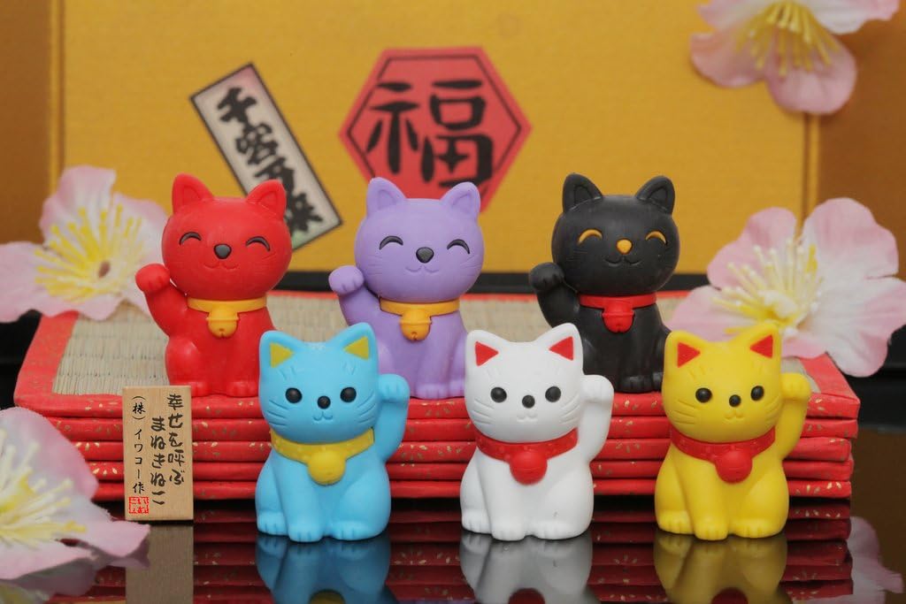 Iwako Maneki Neko Lucky Cat Single Puzzle Eraser