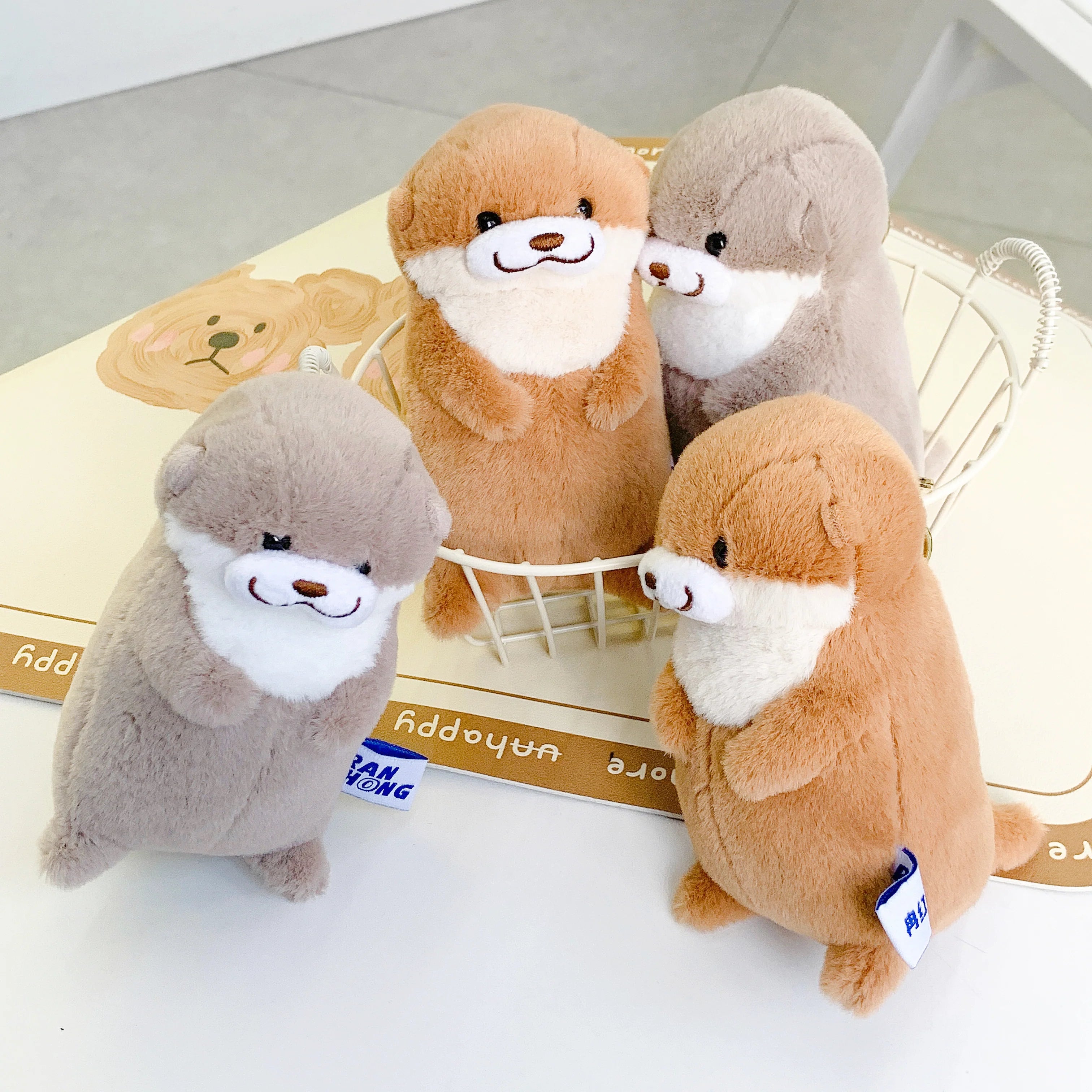 Mima Fluffy Otter Days Keychain