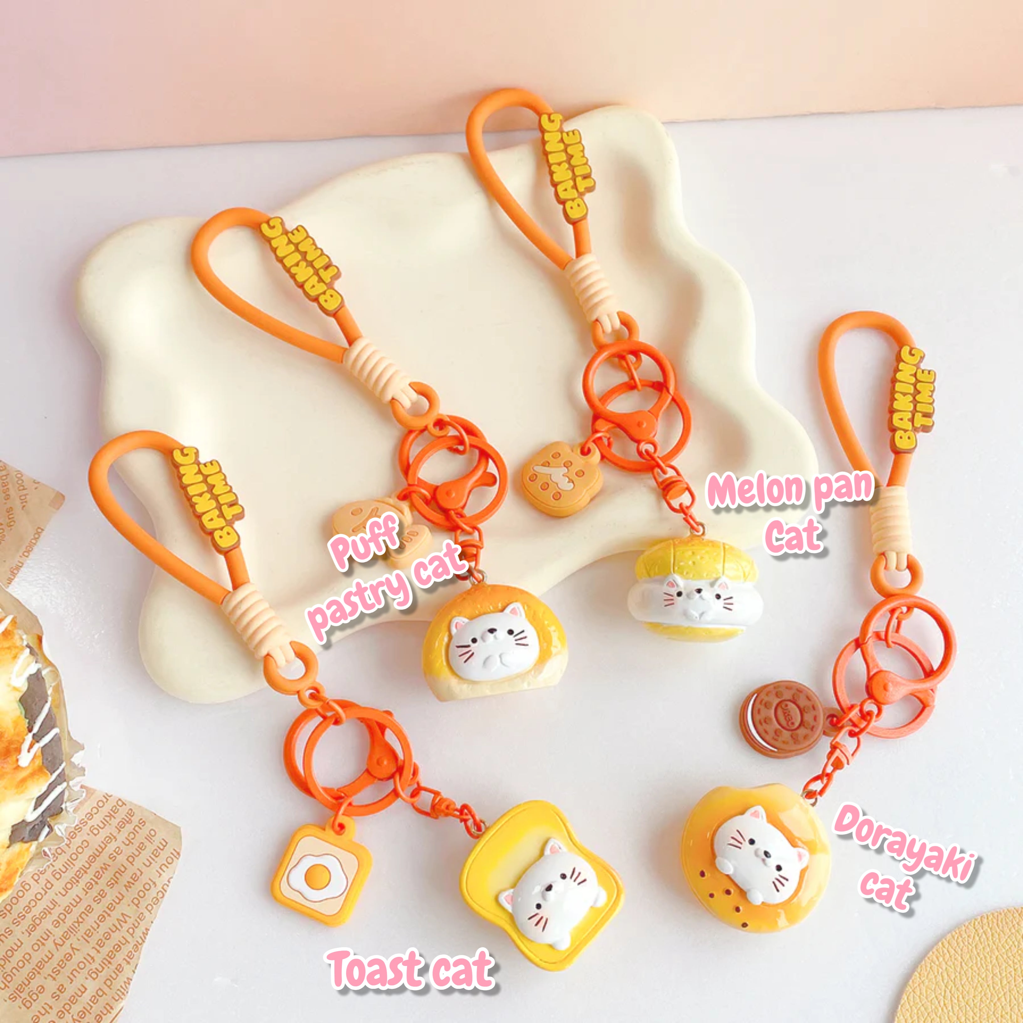 Mima Bakery Kitty Cat Charm Keychain