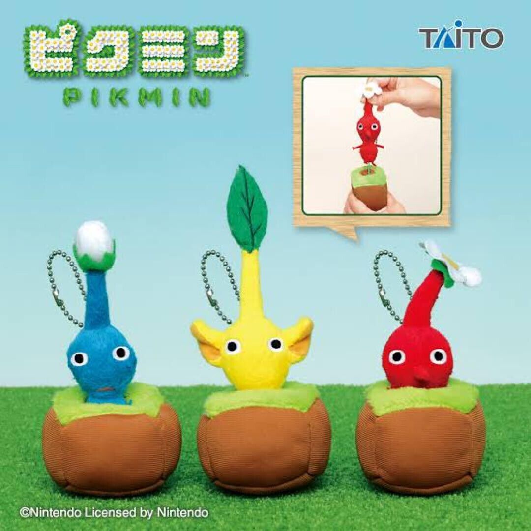 Nintendo Pikmin Pull-out Keychain Plush