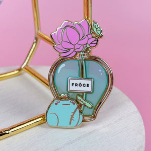 Rainylune Perfume Sprout the Frog Pin