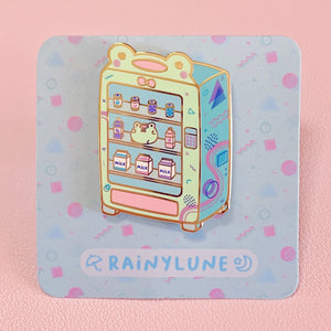 Rainylune Retro Frog Vending Machine Pin