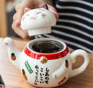Maneki Neko Lucky Cat Tea Set