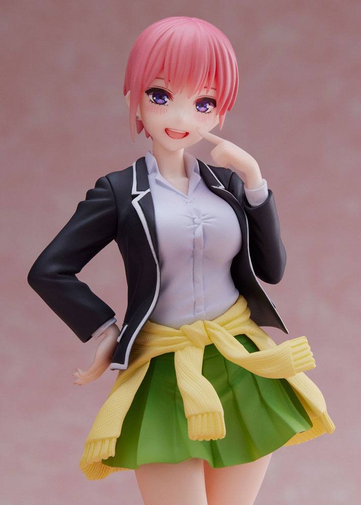 LAST CHANCE! The Quintessential Quintuplets Coreful PVC Statue Ichika Nakano Uniform Ver. Renewal