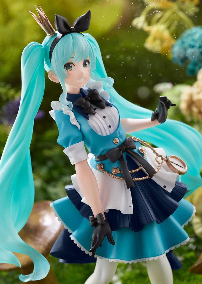 Vocaloid PVC Princess AMP Statue Hatsune Miku Alice Ver. Figure