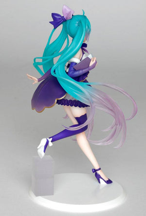 Vocaloid PVC Statue Hatsune Miku 3rd Season Winter Ver. Figure (re-sales)